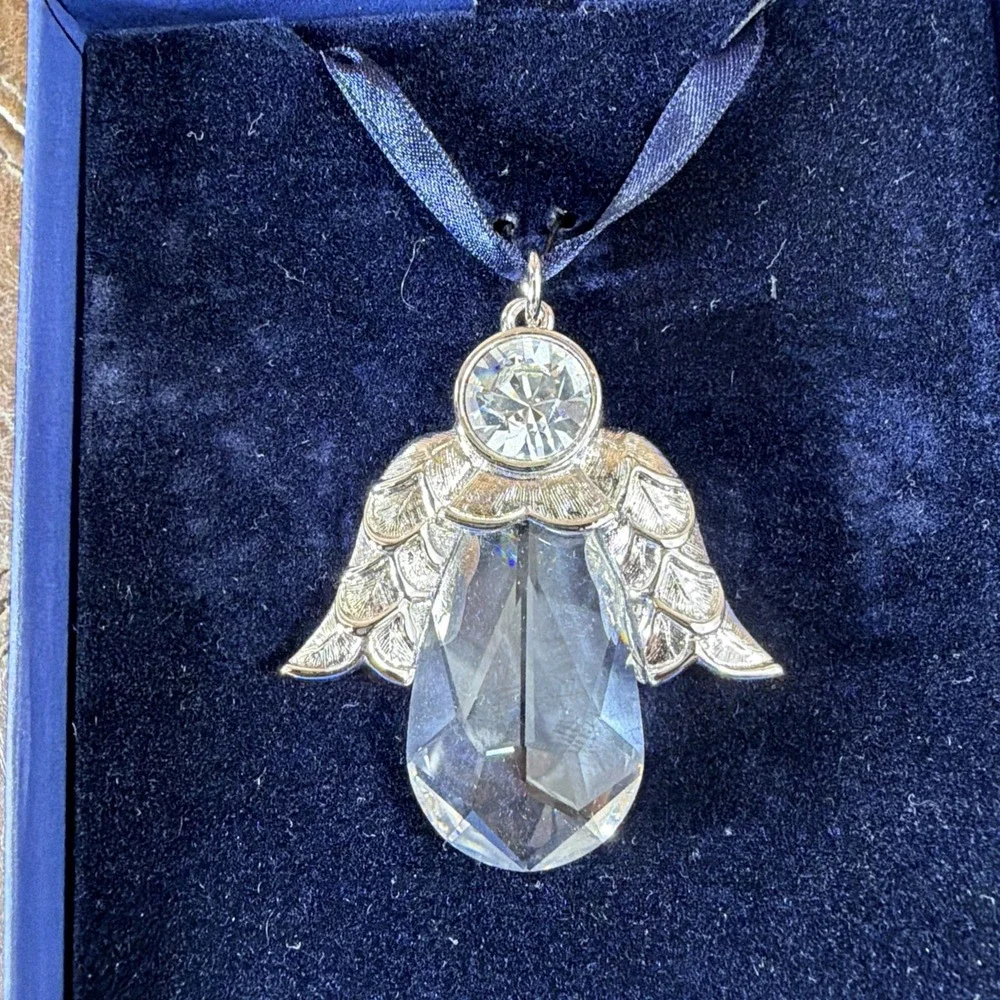 Swarovski Crystal Teardrop Angel Christmas Ornament 1299914 Vintage 2004 Retired